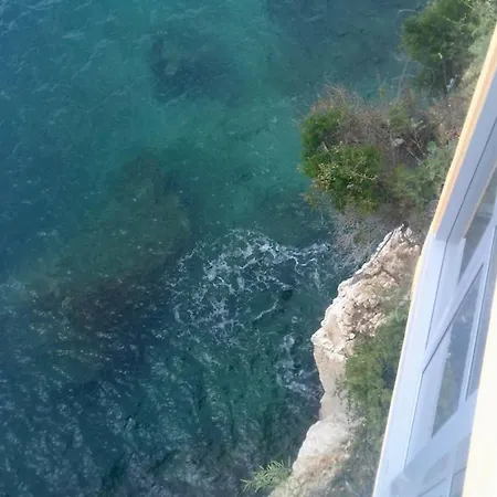 Hotel Kalaja 3*