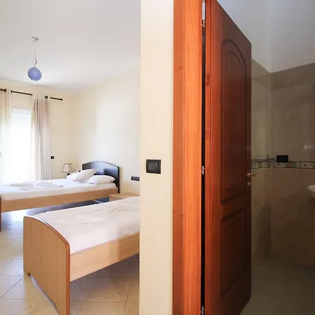 Hotel Kalaja Szálloda