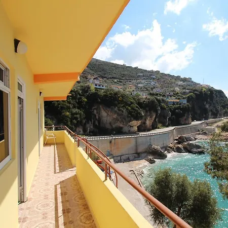 Hotel Kalaja 3*